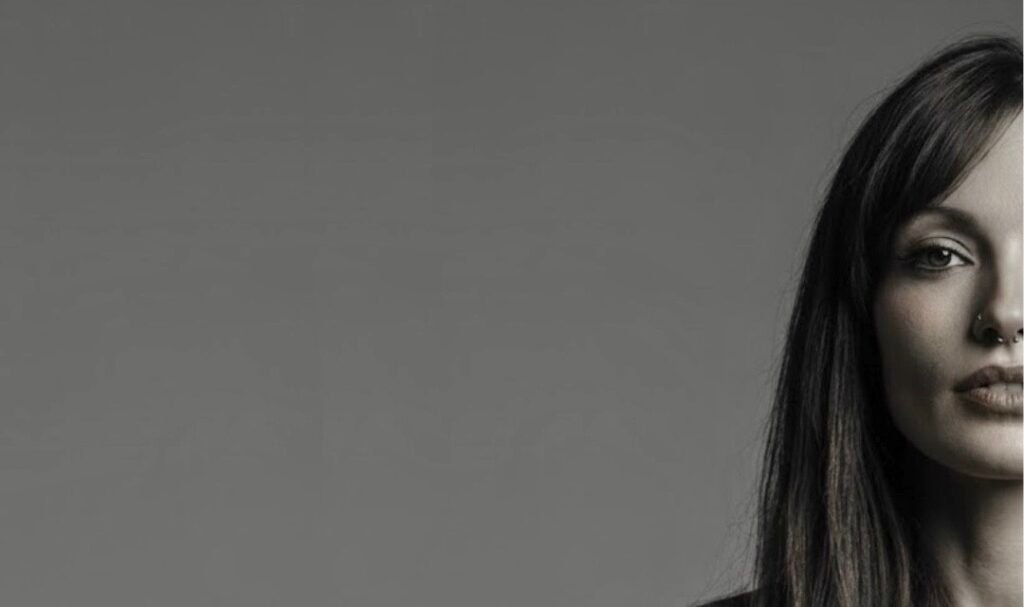 Mar Jiménez especialista en tatuaje reparador y formación en micropigmentación